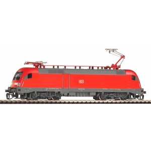 47438 Piko Электровоз Taurus BR182 DB AG VI Эпоха масштаб TT 1/120